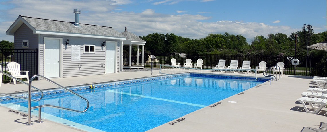 In Ground Heated Swimming Pool